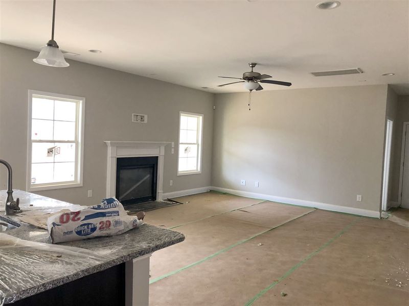 82 National Dr, Clayton, NC 27527