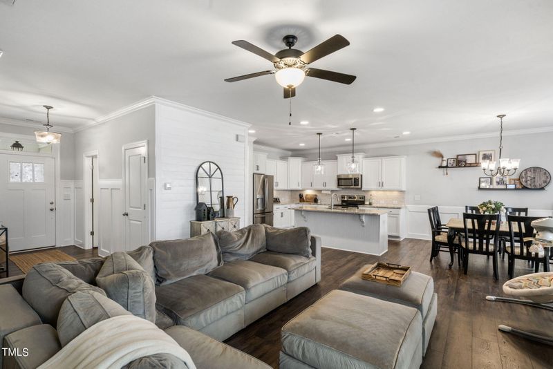 82 Old Hickory Dr, Raleigh, NC 27603