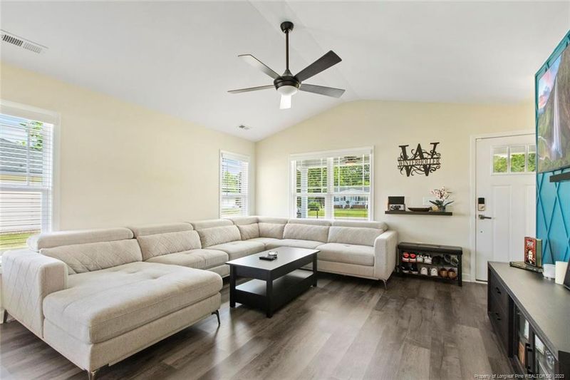 82 Porter Dr, Erwin, NC 28399