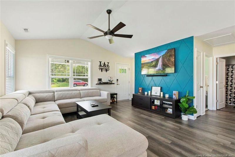 82 Porter Dr, Erwin, NC 28399