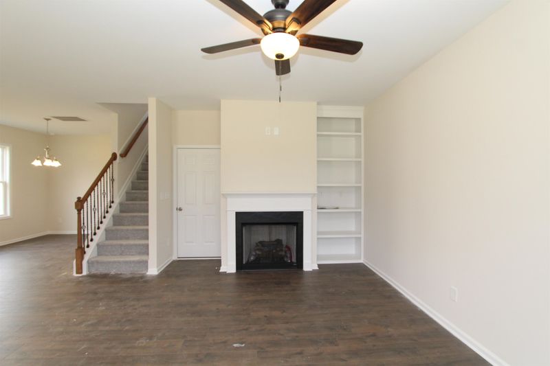 82 Robertson Stable Ln, Zebulon, NC 27597