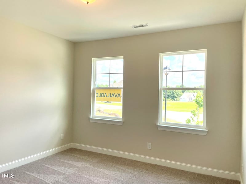 82 Stagecoach Dr, Wendell, NC 27591