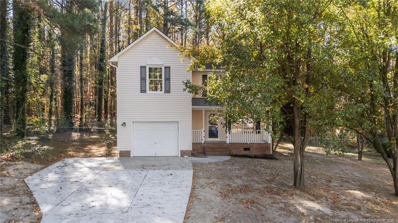 82 Stonecliff Ln, Sanford, NC 27332