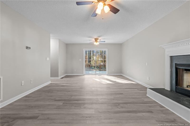 82 Stonecliff Ln, Sanford, NC 27332