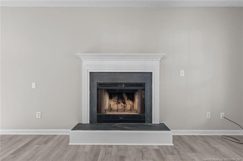 82 Stonecliff Ln, Sanford, NC 27332