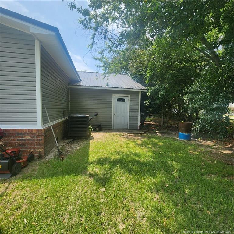 820 Algood Ave, Hope Mills, NC 28348