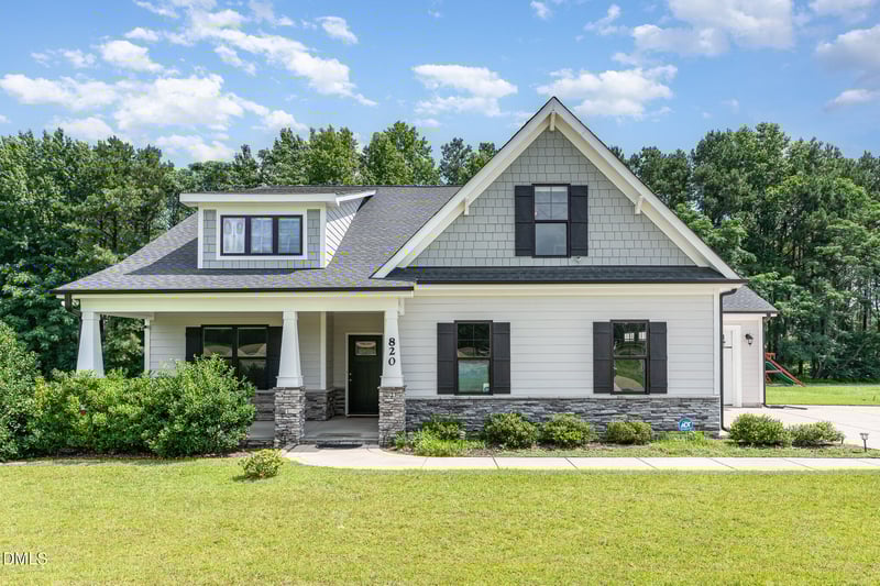 820 Christian Light Rd, Fuquay Varina, NC 27526