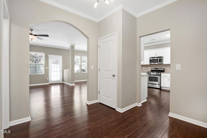 820 Davidson Point Rd, Cary, NC 27513