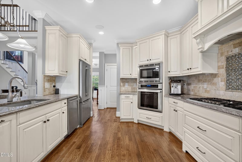 820 Dunleigh Dr, Burlington, NC 27215