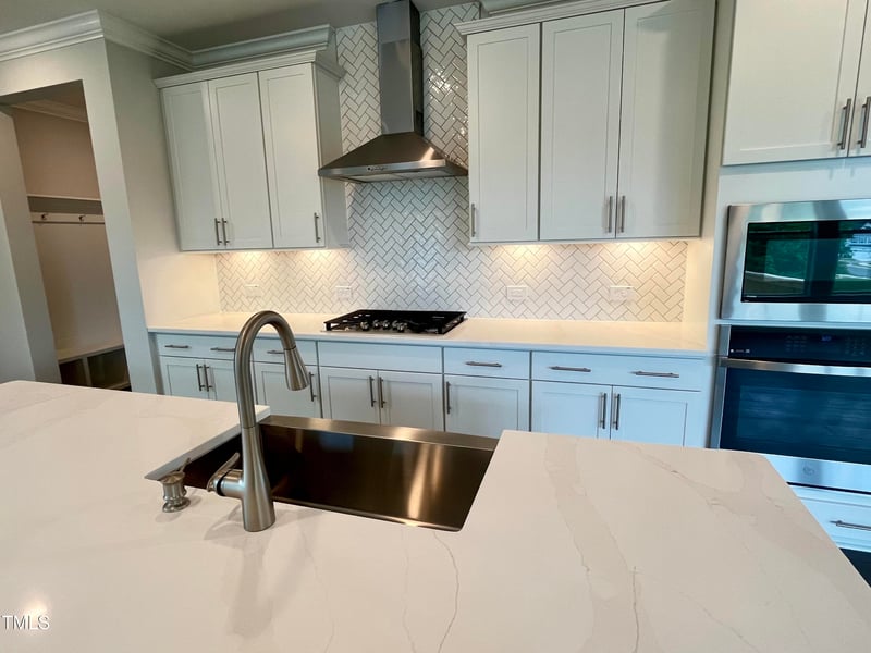 820 Emerald Bay Cir, Raleigh, NC 27610