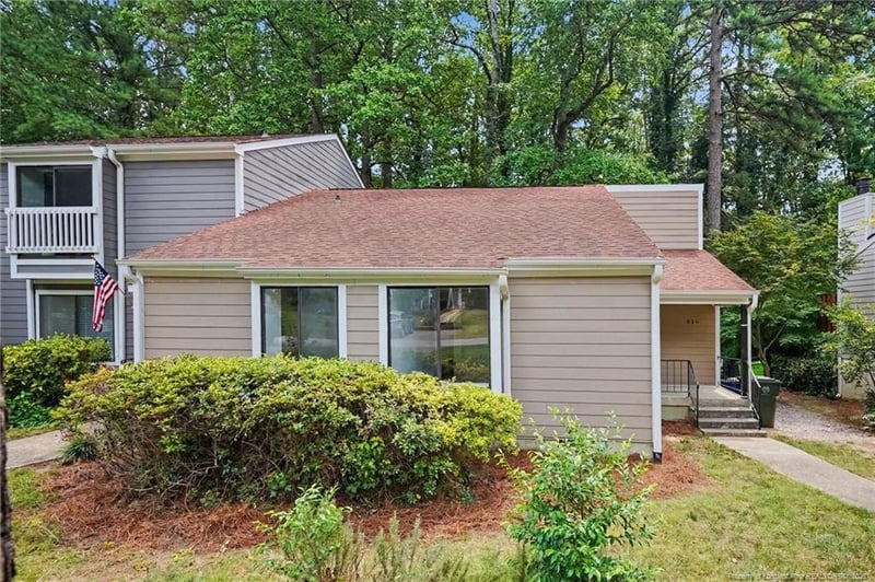820 Green Ridge Dr, Raleigh, NC 27609