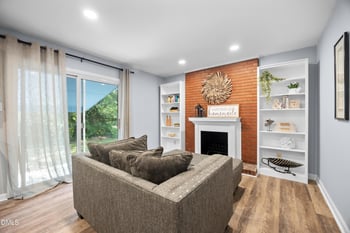 820 Greenwich St, Raleigh, NC 27610