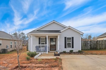 820 Grove Creek Ln, Raleigh, NC 27610