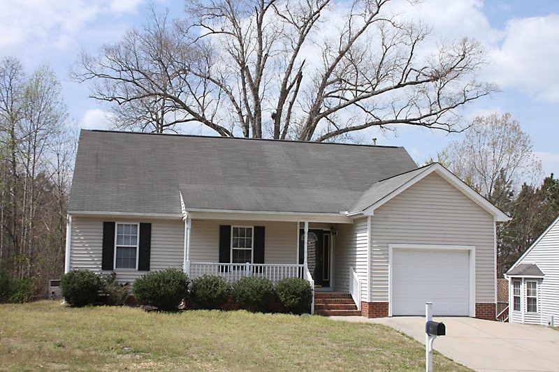 820 Kavkaz St, Raleigh, NC 27610