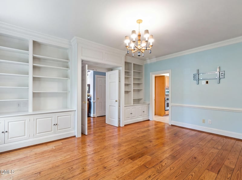 820 Kenmore Rd, Chapel Hill, NC 27514