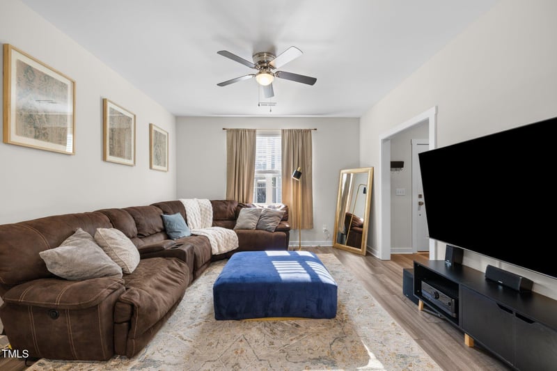 820 Laurel Gate Dr, Wake Forest, NC 27587