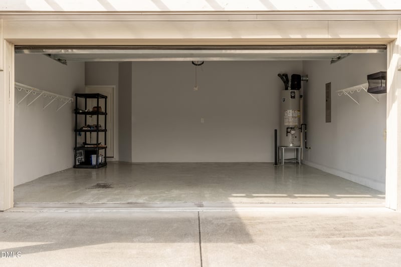 820 Lemongrass Ln, Wake Forest, NC 27587