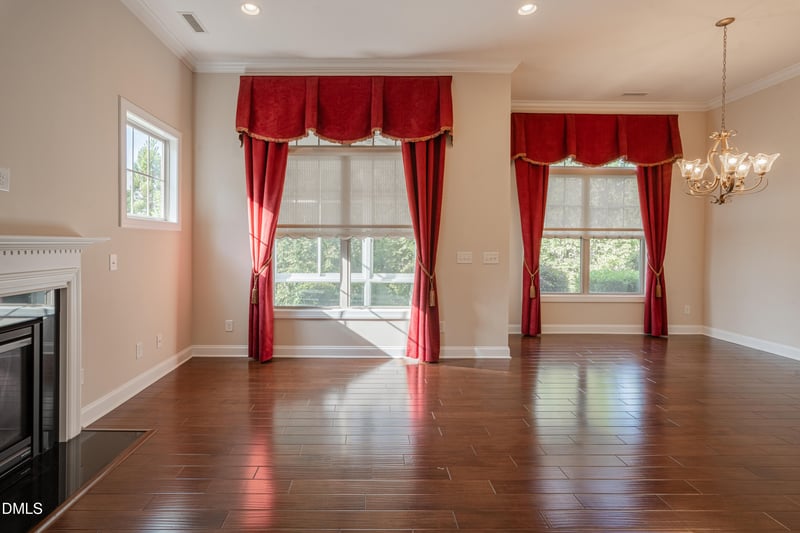 820 Lemongrass Ln, Wake Forest, NC 27587