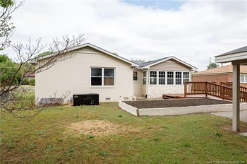 820 Medlo Rd, Fayetteville, NC 28303