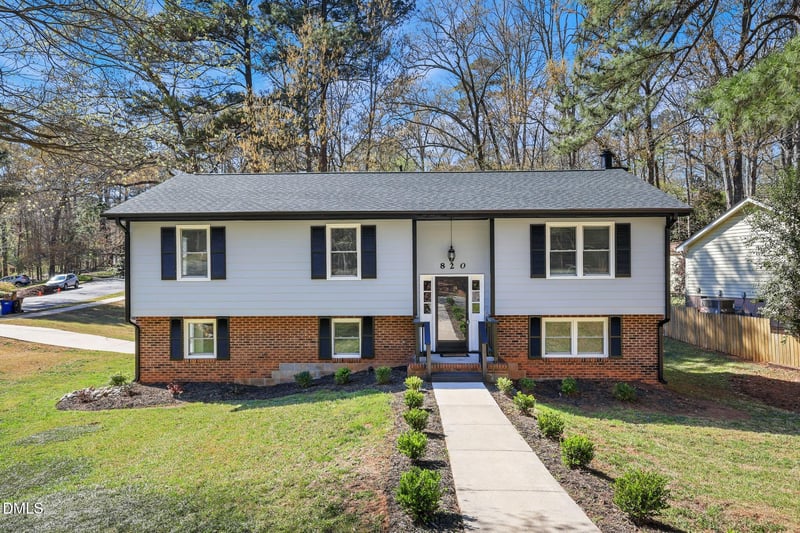 820 Nuttree Pl, Raleigh, NC 27606