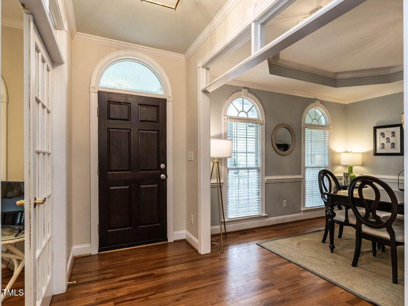 820 Parkridge Dr, Clayton, NC 27527