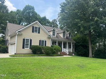 820 Parkridge Dr, Clayton, NC 27527