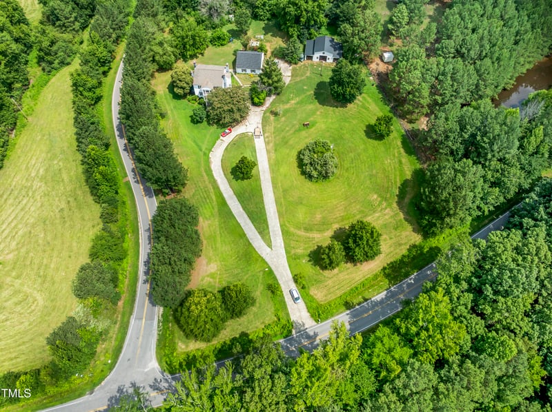 820 Peach Orchard Rd, Louisburg, NC 27549