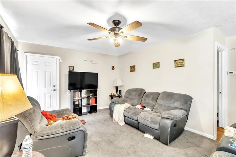 820 Ridge Rd, Fayetteville, NC 28311