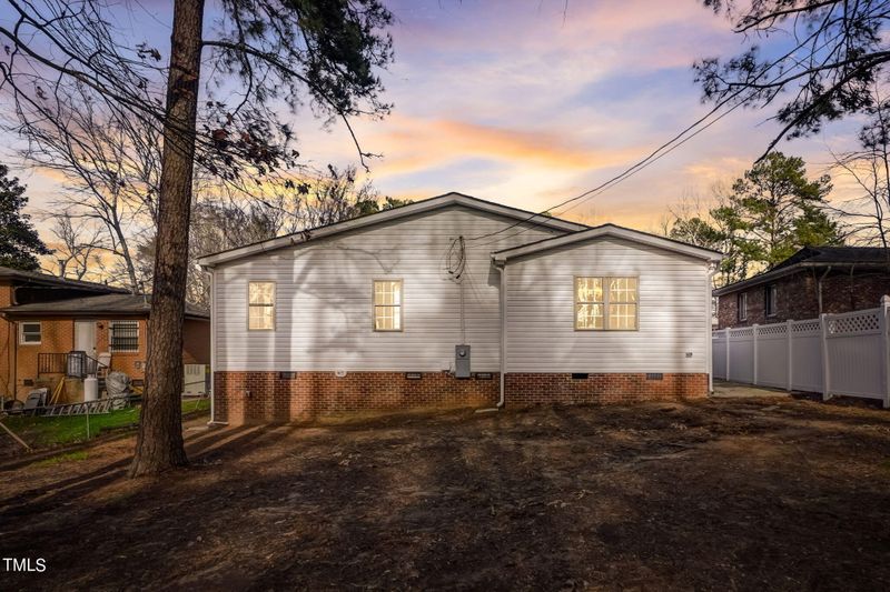 820 Waring St, Durham, NC 27704