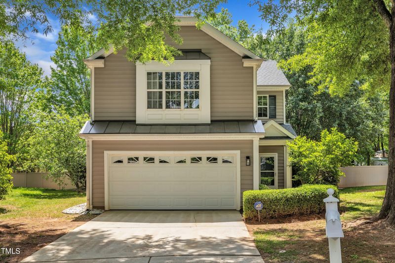 8200 Shadow Stone Ct, Raleigh, NC 27613