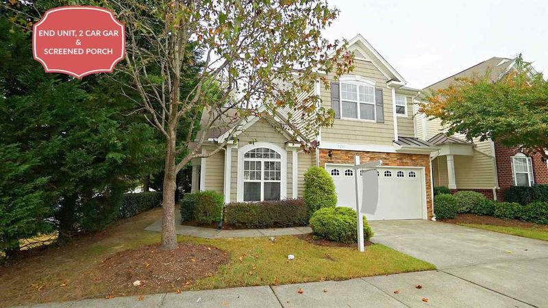 8201 Beaded Stone St, Raleigh, NC 27613