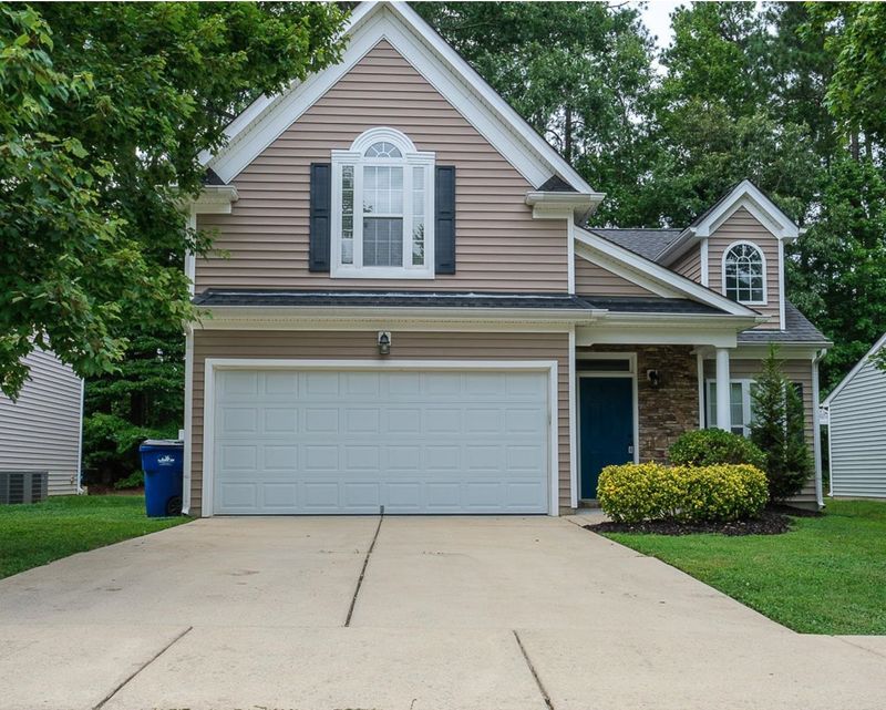 8201 Marshall Brae Dr, Raleigh, NC 27616