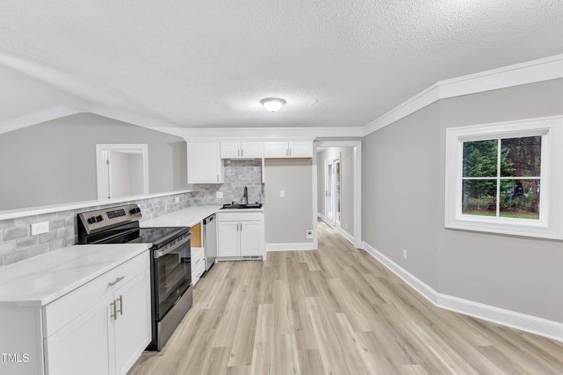 8201 Rhodes Rd, Apex, NC 27539