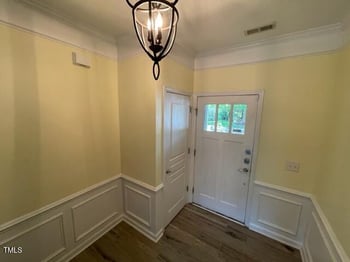 8203 Saltwood Pl, Raleigh, NC 27617