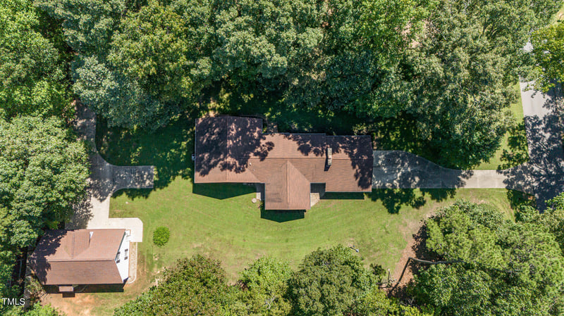 8204 Ashwood Dr, Raleigh, NC 27603