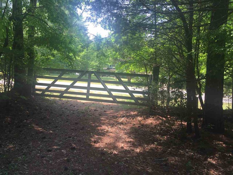 8204 Bud Morris Rd, Wake Forest, NC 27587