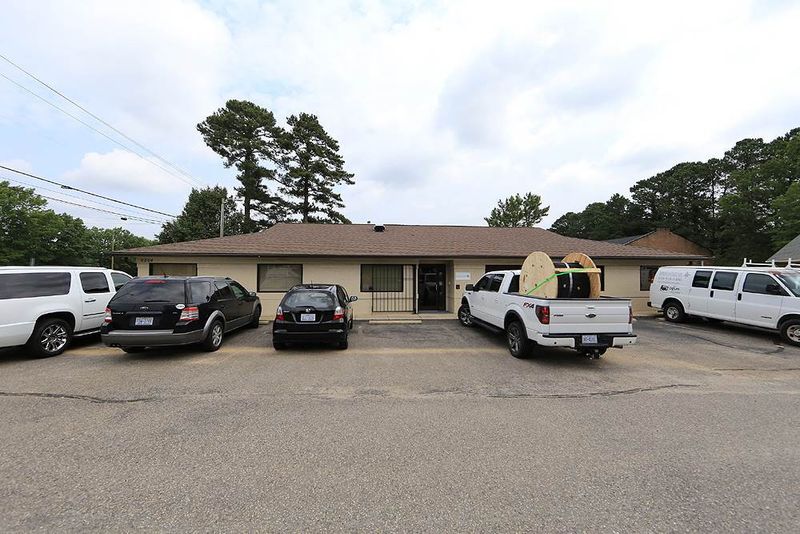 8204 Creedmoor Rd, Raleigh, NC 27613