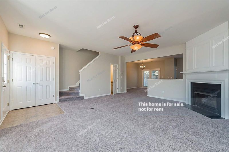 8205 Candelaria Dr, Raleigh, NC 27616