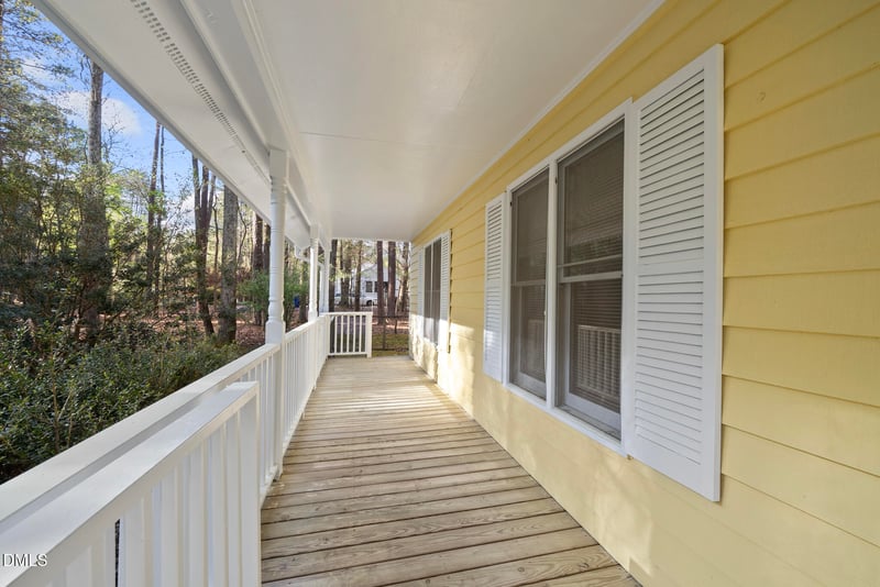 8205 Huntsman Ct, Chapel Hill, NC 27516