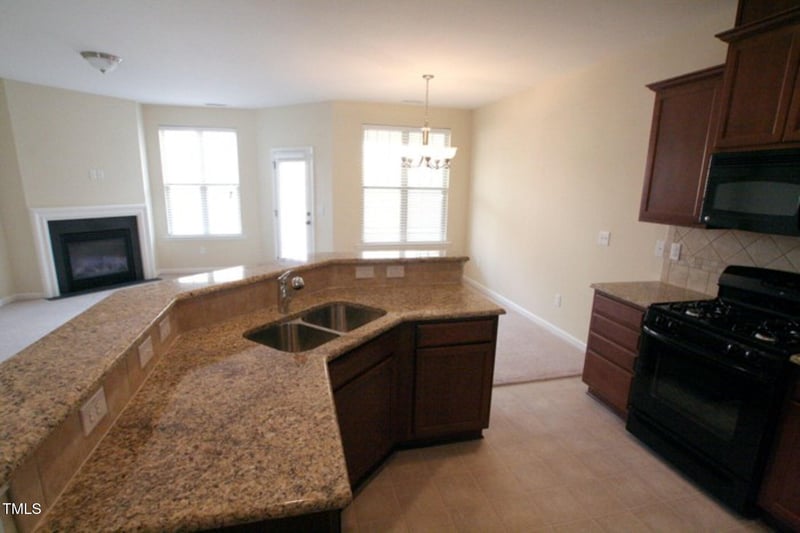 8205 Primanti Blvd, Raleigh, NC 27615