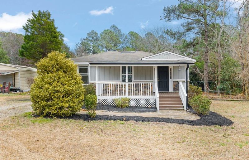 8205 Rhodes Rd, Apex, NC 27539