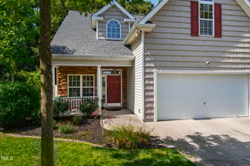 8205 Rolling Glenn Dr, Raleigh, NC 27616