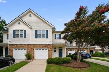 8207 Martello Ln, Raleigh, NC 27613