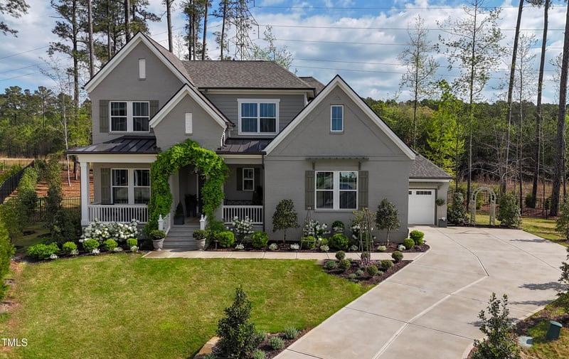 8208 Bella Oak Ct, Wake Forest, NC 27587