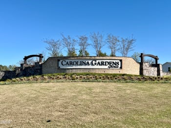 8208 White Star Dr, Fuquay Varina, NC 27526
