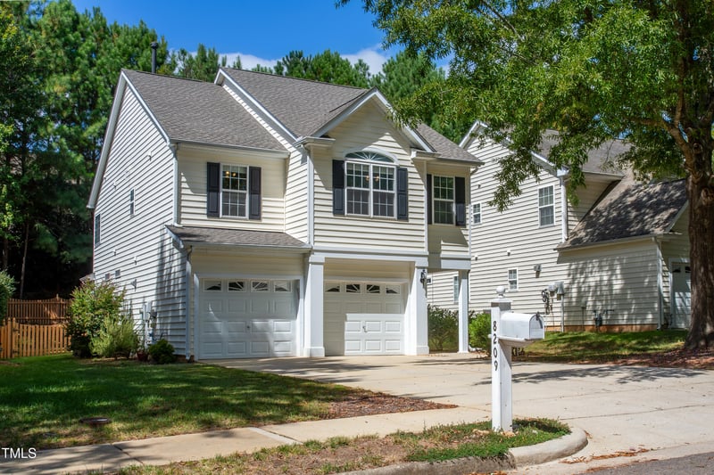 8209 Shadow Stone Ct, Raleigh, NC 27613