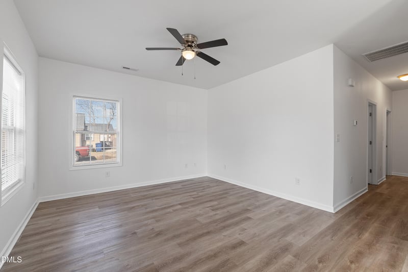 821 5th St, Smithfield, NC 27577