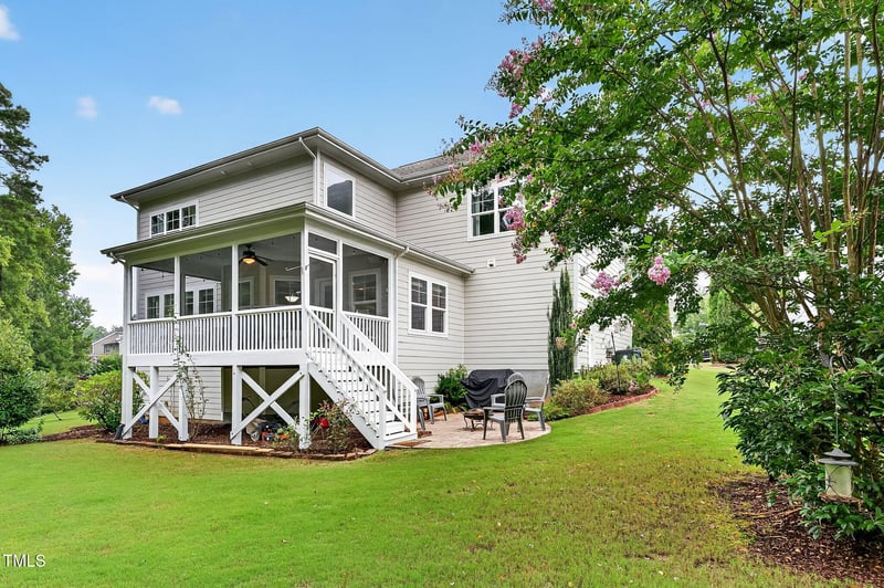 821 Ancient Oaks Dr, Holly Springs, NC 27540
