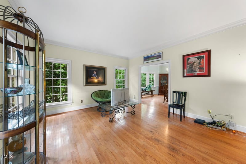 821 Ascot Ln, Raleigh, NC 27615