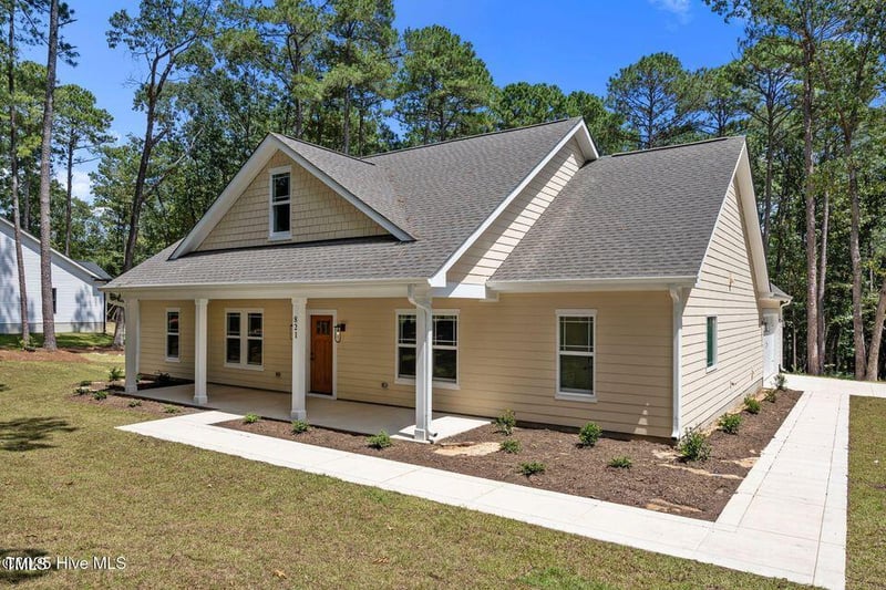 821 Cedar Lane Rd, Sanford, NC 27332
